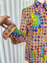 Load image into Gallery viewer, 1970s L/S Tan & Rainbow Geometric Pattern Button Down Top