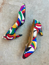 Load image into Gallery viewer, Vintage 80's Lifestride Rainbow Silk Pumps