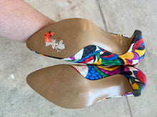 Load image into Gallery viewer, Vintage 80's Lifestride Rainbow Silk Pumps