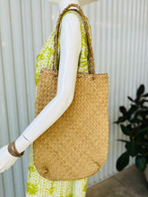 Load image into Gallery viewer, The Perfect Woven Straw Tote Bag