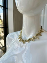 Load image into Gallery viewer, 1950s BSK Gold Leaf Articulating Necklace