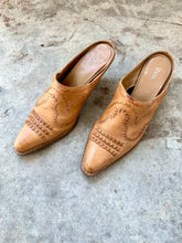 Load image into Gallery viewer, Vintage Bass Tan Leather Stacked Heel Western Mules