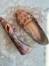 Load image into Gallery viewer, Vintage Huarache Quad Color Leather Flats