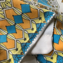 Load image into Gallery viewer, 1960s - 1970s Novelty Print Blouse