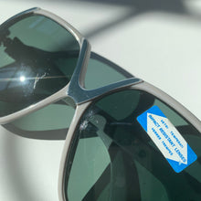 Load image into Gallery viewer, 1970s Oversized Blue-Grey Shades