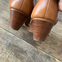 Load image into Gallery viewer, 1990s Nicole Tan Leather Stacked Heel Booties
