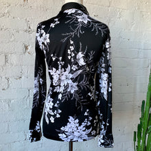 Load image into Gallery viewer, 1970s Black & White Floral Blouse