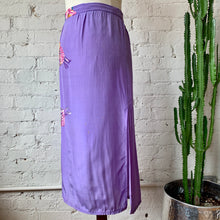 Load image into Gallery viewer, 1980s Purple Tropical Midi Skirt