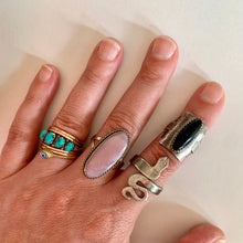 Load image into Gallery viewer, 1970s Pink Mother of Pearl Alpaca Ring