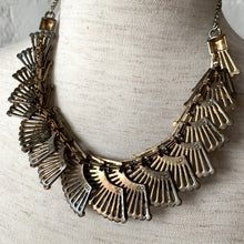 Load image into Gallery viewer, 1950s-1960s Articulating Fan Necklace
