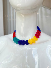 Load image into Gallery viewer, 80&#39;s Textured Square Bead Rainbow Choker Necklace
