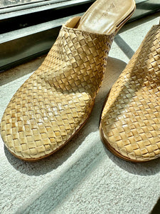 Vintage Eddie Bauer Light Tan Woven Leather Wedge Mules