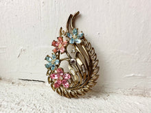 Load image into Gallery viewer, 1950&#39;s Alfred Philippe Fragonard Series Trifari Floral Brooch
