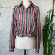 Load image into Gallery viewer, 1970s Button Down Blouse
