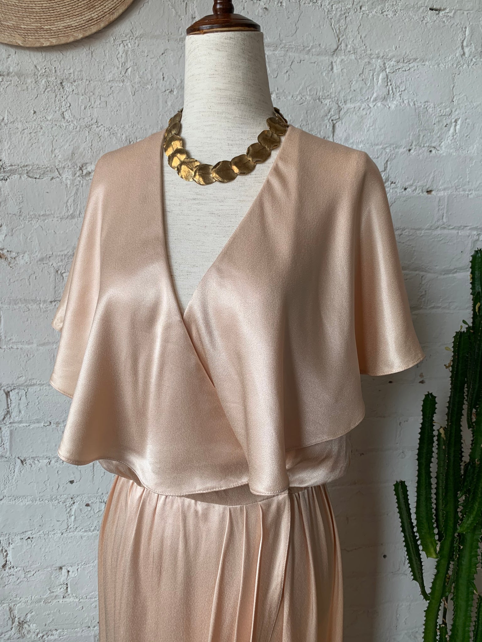 1970s Neiman Marcus Champagne Dress Eyes of Wise 1970s Neiman Marcus Champagne Dress Eyes of Wise