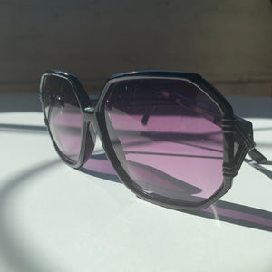 1980s Black Geometric Oversized Sunglasses