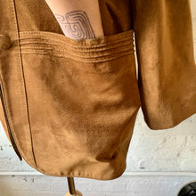 Load image into Gallery viewer, 1980s Oversized Brown Suede Jacket
